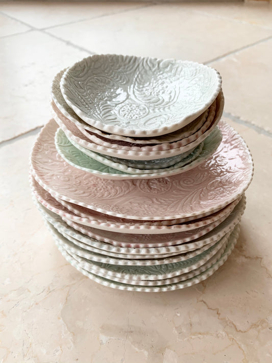 Geschirr - Porzellinis mit Spitzenrand